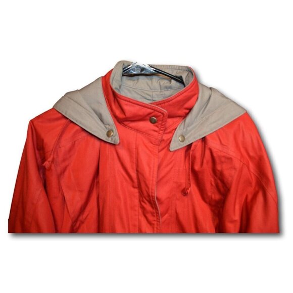 London Fog Jacket with Removable Hood & Zip Out Lining Coat Size: 10 - Picture 2 of 4